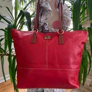 Dooney & Bourke Large shoulder Tote